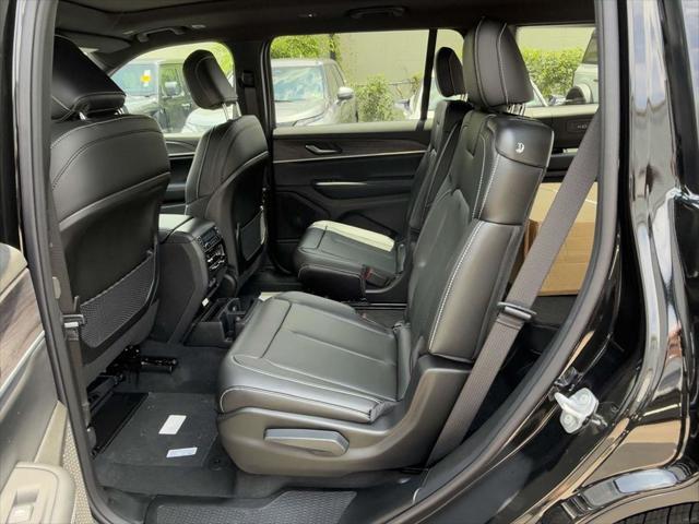 new 2025 Jeep Grand Cherokee L car, priced at $42,479