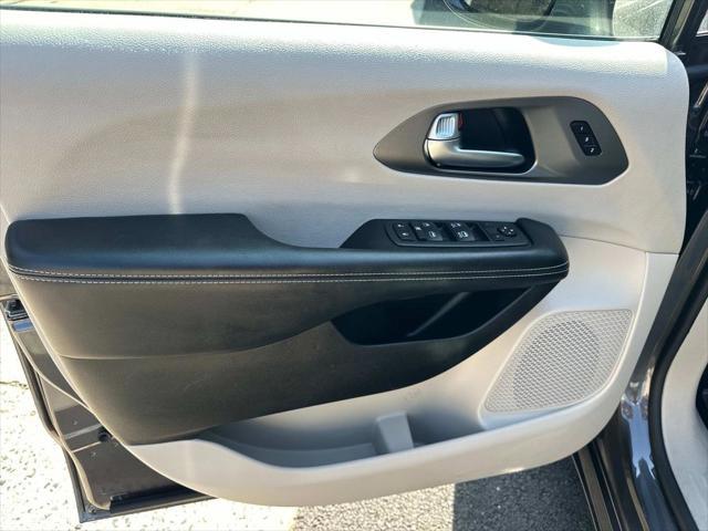 used 2022 Chrysler Pacifica car, priced at $21,500