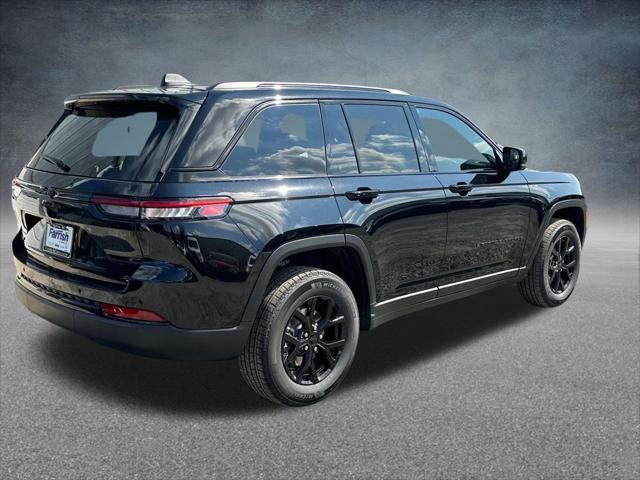 new 2024 Jeep Grand Cherokee car, priced at $34,999