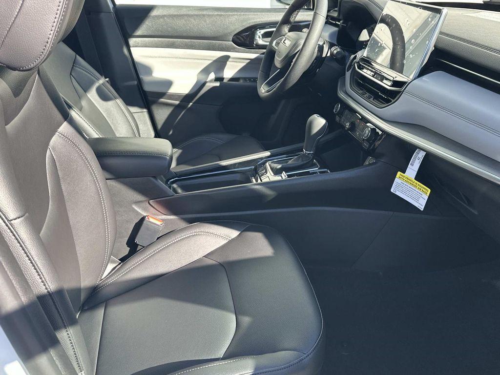 new 2026 Jeep Compass car, priced at $27,622