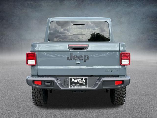 new 2025 Jeep Gladiator car, priced at $41,600