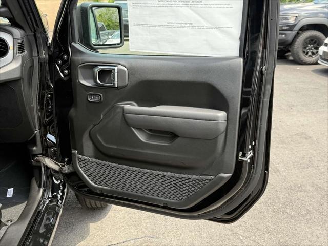 new 2025 Jeep Wrangler car, priced at $32,508