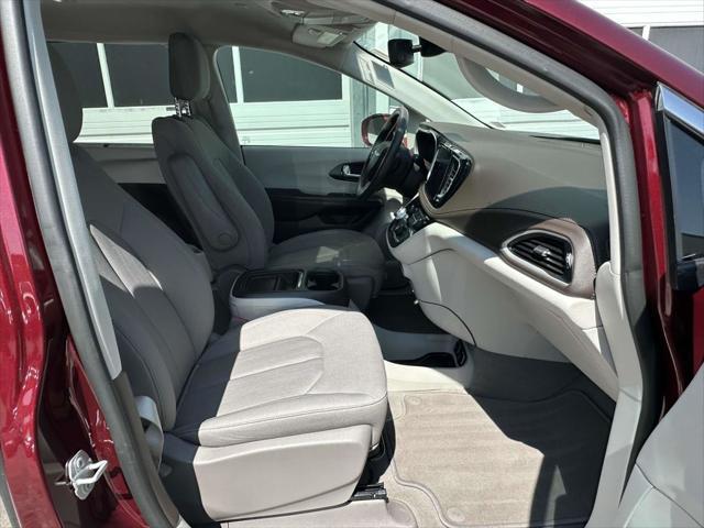 used 2021 Chrysler Pacifica car, priced at $22,500