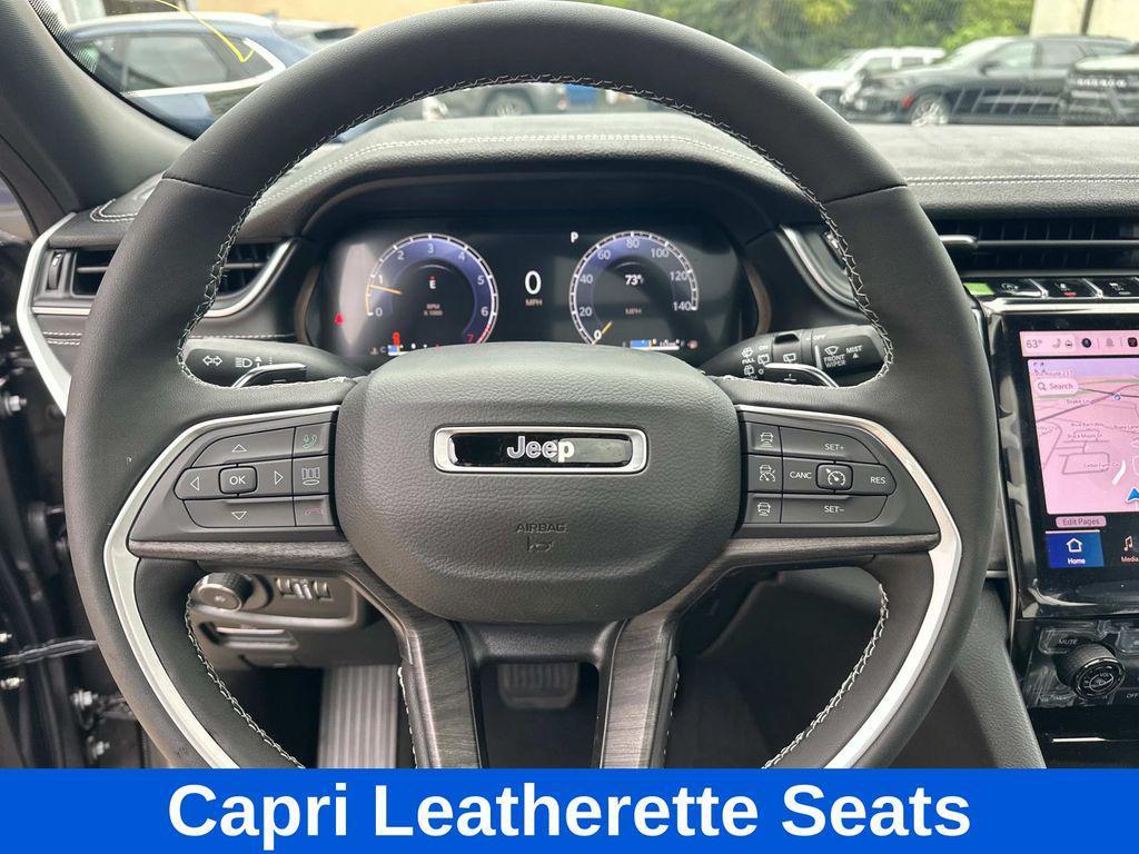 new 2025 Jeep Grand Cherokee car, priced at $40,877