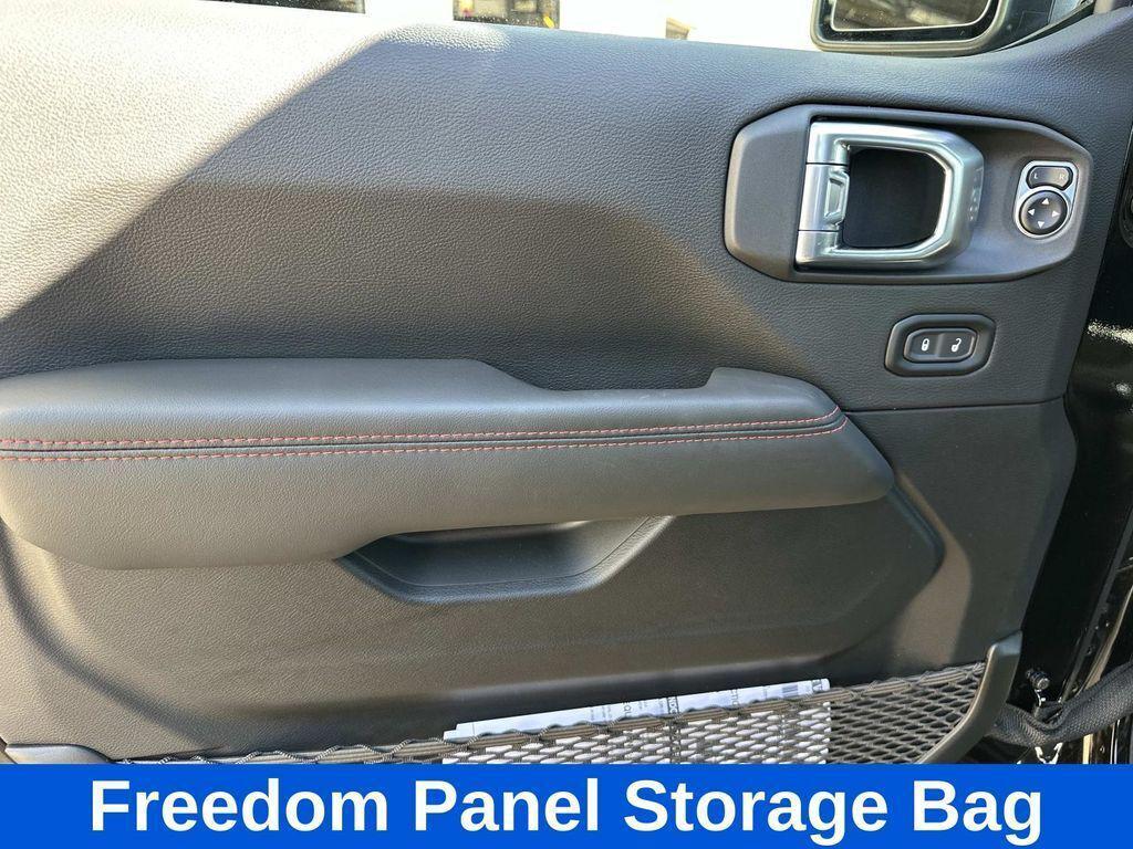 new 2026 Jeep Wrangler car, priced at $60,441