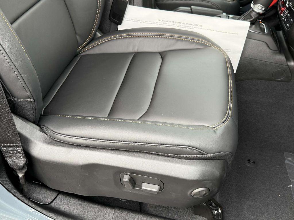 new 2025 Jeep Wrangler car, priced at $95,890