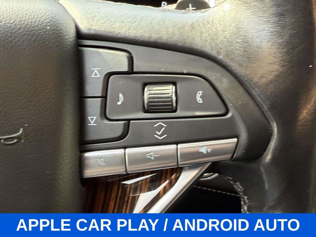 used 2022 Cadillac Escalade ESV car, priced at $58,995