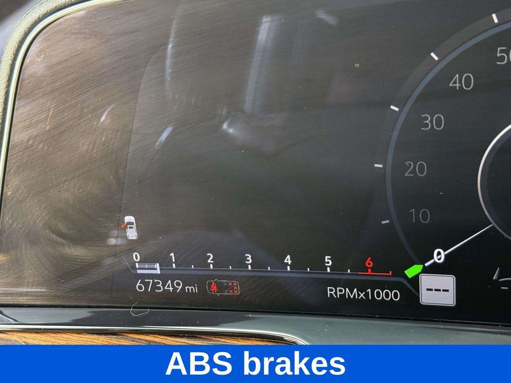 used 2022 Cadillac Escalade ESV car, priced at $58,995