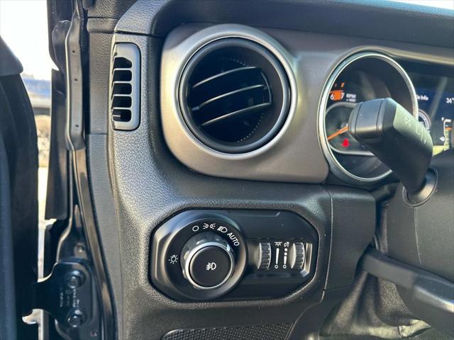 used 2020 Jeep Wrangler Unlimited car, priced at $32,000