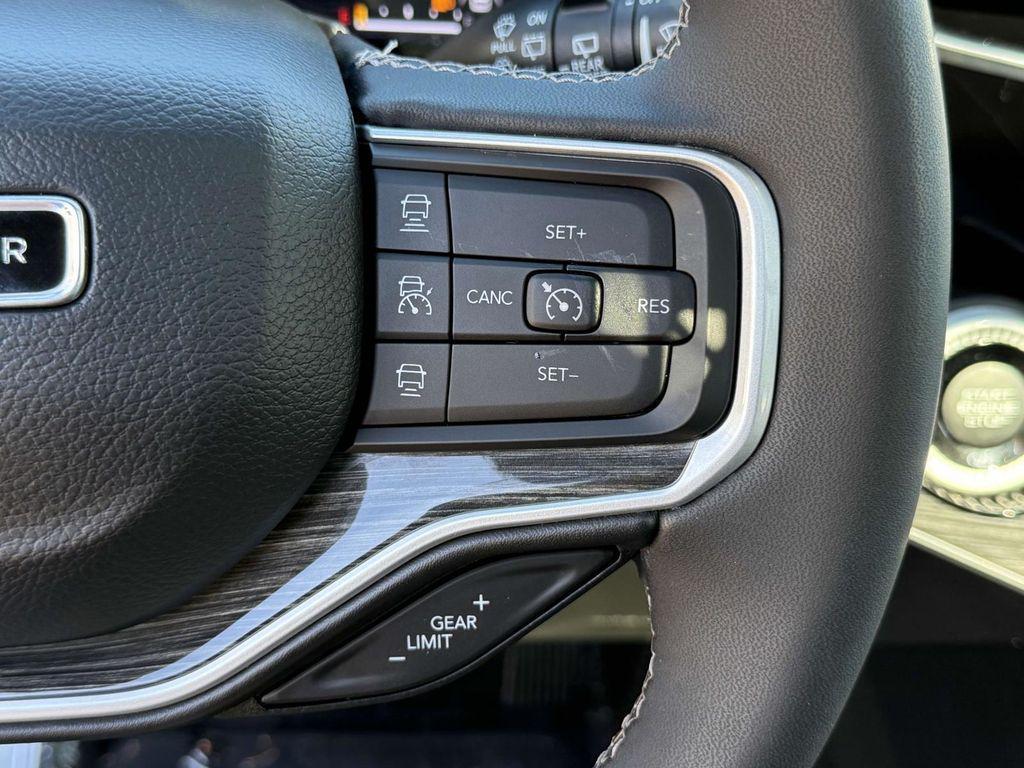 used 2022 Jeep Wagoneer car, priced at $42,995