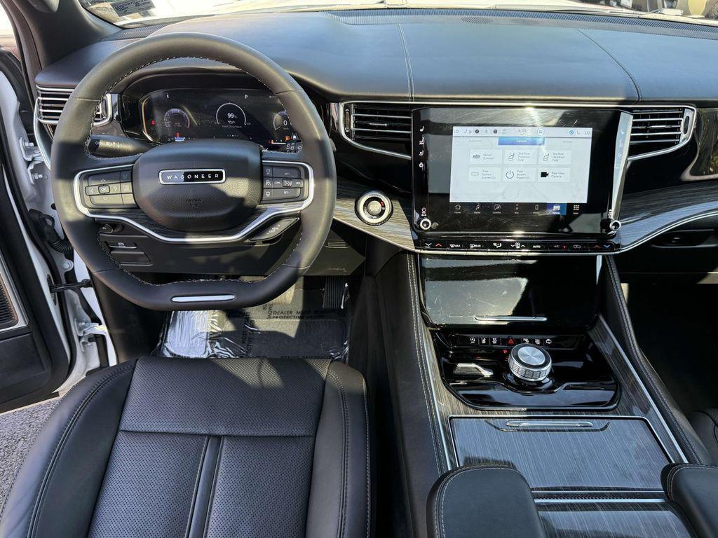 used 2022 Jeep Wagoneer car, priced at $42,995