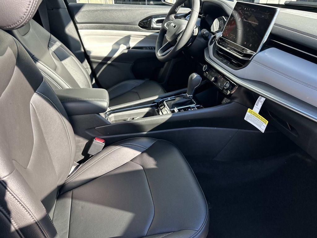 new 2026 Jeep Compass car, priced at $26,170