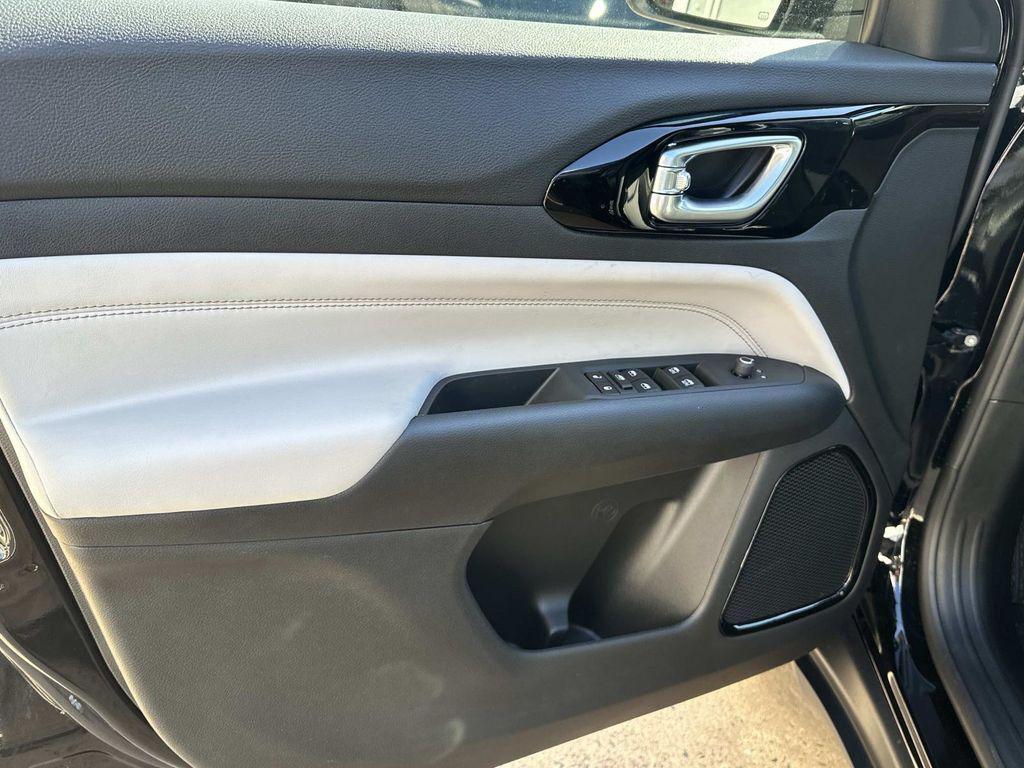 new 2026 Jeep Compass car, priced at $26,170