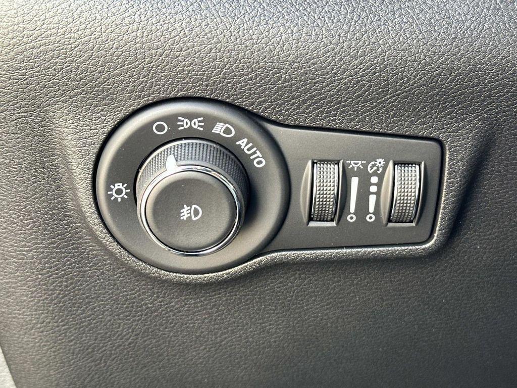 new 2026 Jeep Compass car, priced at $26,170