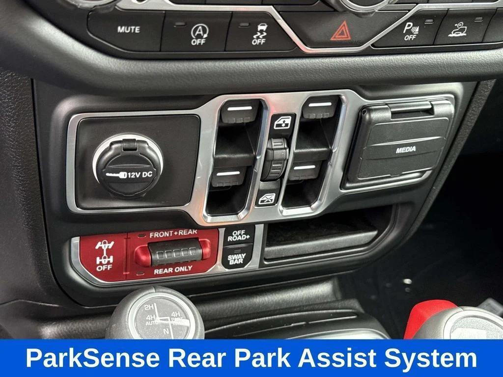 new 2026 Jeep Wrangler car, priced at $59,413