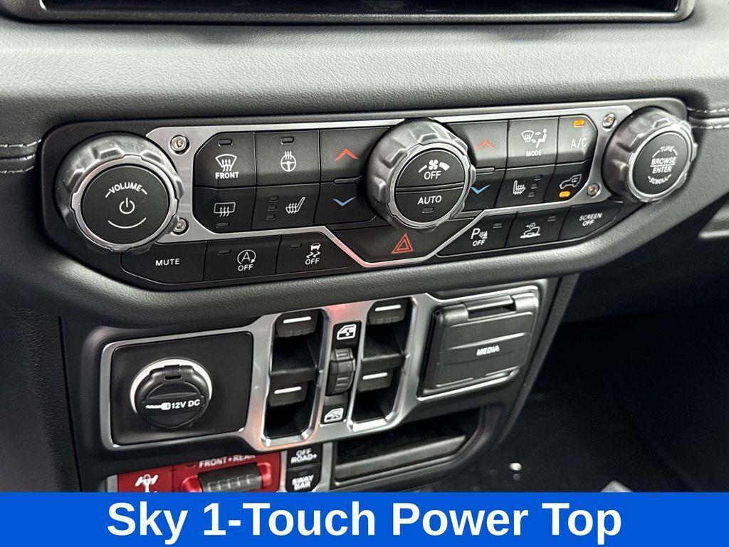 new 2026 Jeep Wrangler car, priced at $59,413