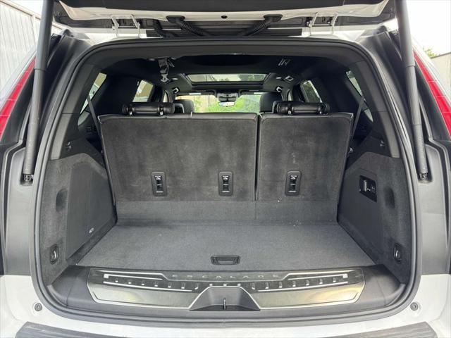 used 2022 Cadillac Escalade car, priced at $63,495