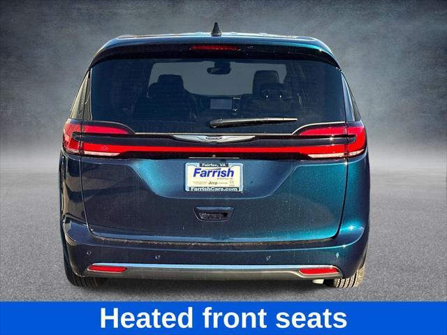 new 2025 Chrysler Pacifica car, priced at $36,491