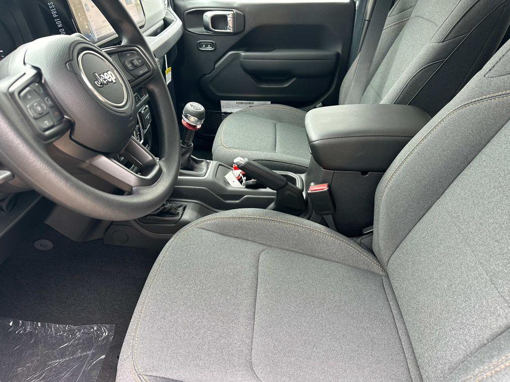new 2025 Jeep Wrangler car, priced at $33,860