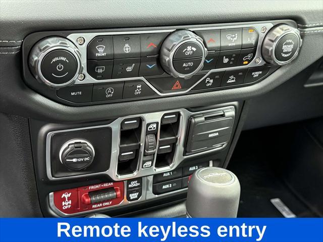 new 2025 Jeep Gladiator car, priced at $50,708