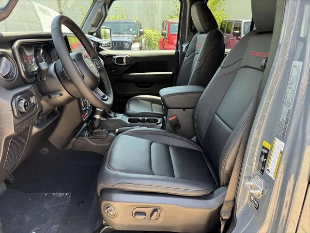 new 2025 Jeep Gladiator car, priced at $50,708