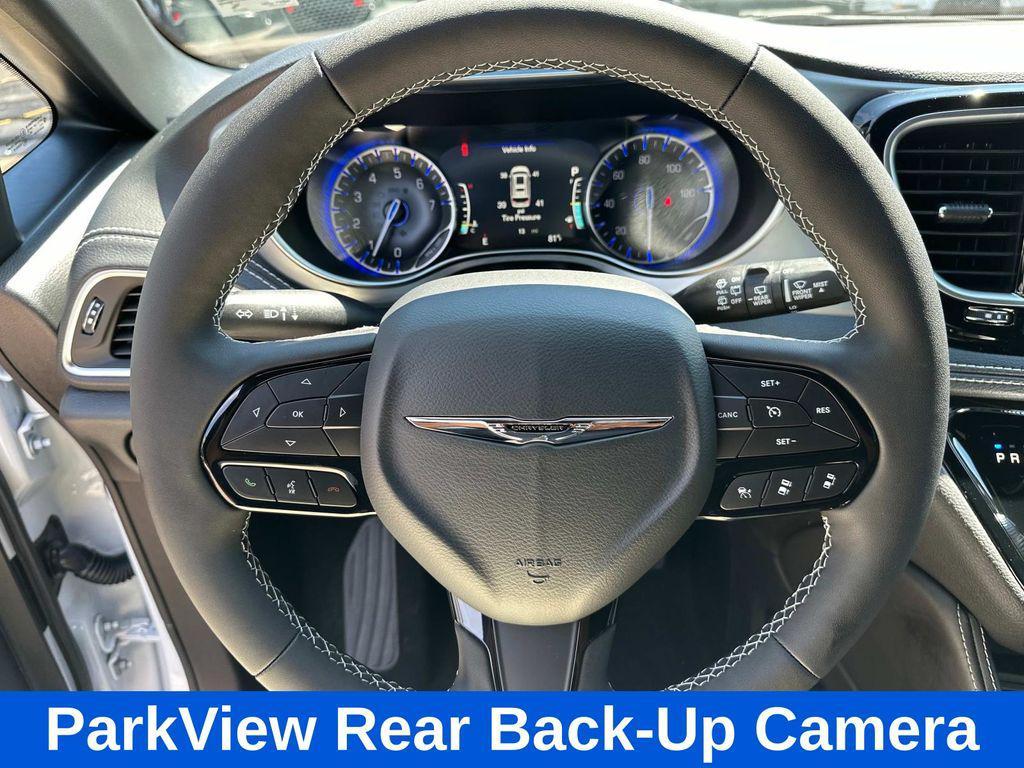 new 2026 Chrysler Pacifica car, priced at $46,393