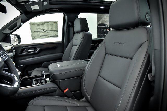 new 2025 GMC Yukon XL car, priced at $90,355