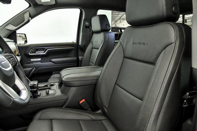 new 2025 GMC Sierra 1500 car, priced at $65,705