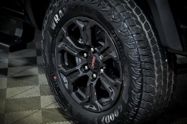 new 2025 GMC Canyon car, priced at $47,190