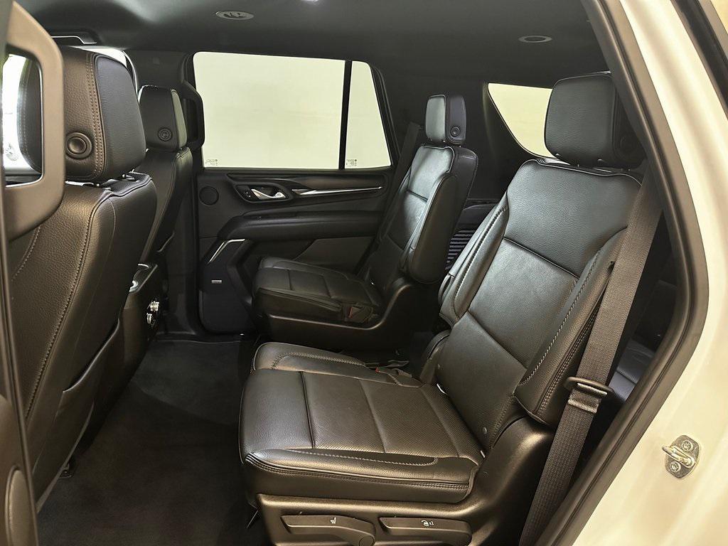 used 2021 GMC Yukon car, priced at $50,995