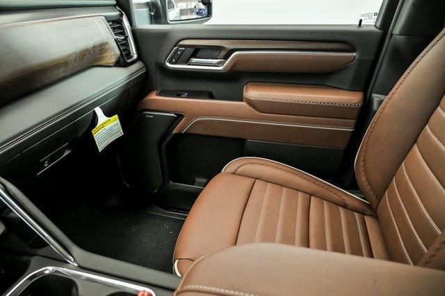 new 2026 GMC Sierra 2500 car, priced at $94,104
