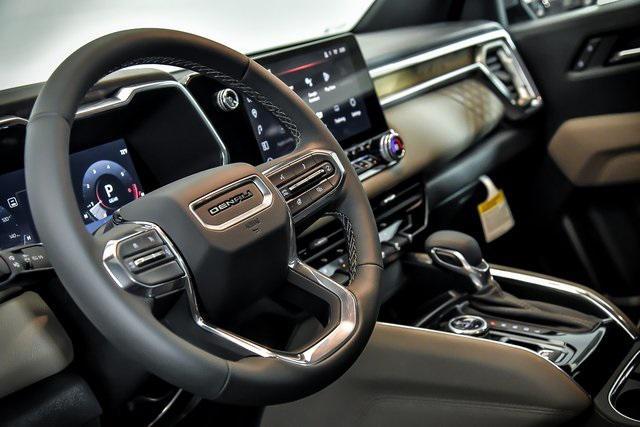 new 2025 GMC Canyon car, priced at $58,984
