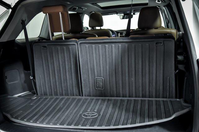 used 2017 Toyota Highlander car, priced at $25,990
