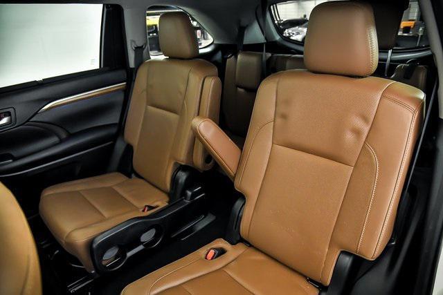 used 2017 Toyota Highlander car, priced at $25,990