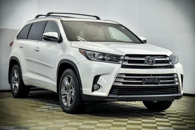 used 2017 Toyota Highlander car, priced at $25,990
