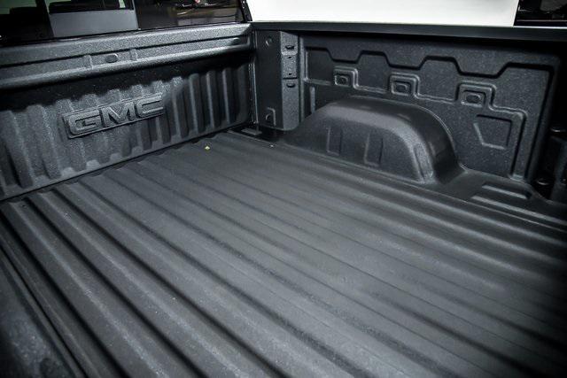 new 2025 GMC Sierra 1500 car, priced at $73,050
