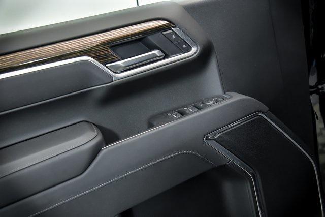 new 2025 GMC Sierra 1500 car, priced at $47,044