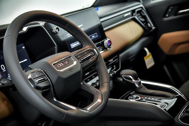 new 2025 GMC Canyon car, priced at $45,395