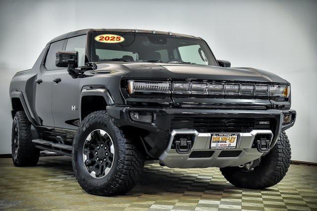 new 2025 GMC HUMMER EV Pickup car