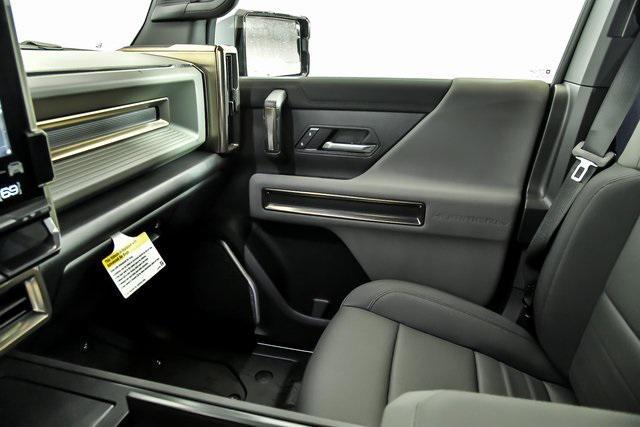 new 2025 GMC HUMMER EV Pickup car