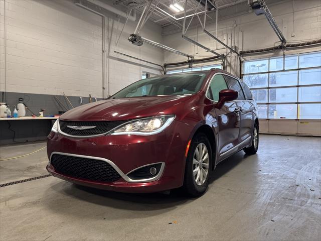 used 2017 Chrysler Pacifica car, priced at $15,990