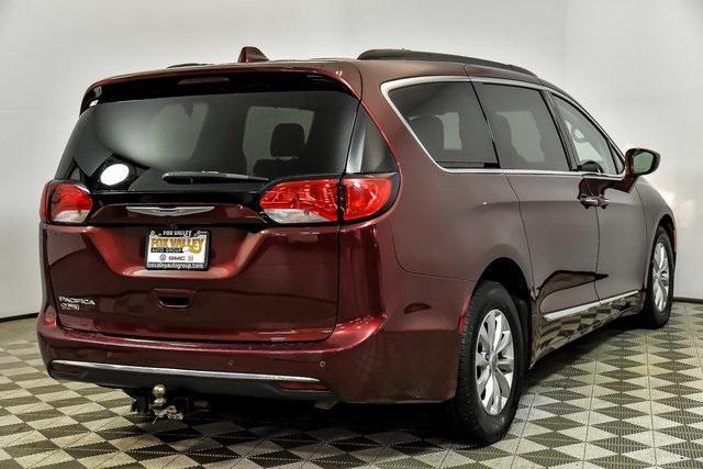 used 2017 Chrysler Pacifica car, priced at $15,990