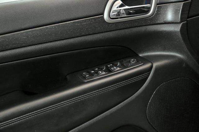 used 2017 Jeep Grand Cherokee car, priced at $17,490