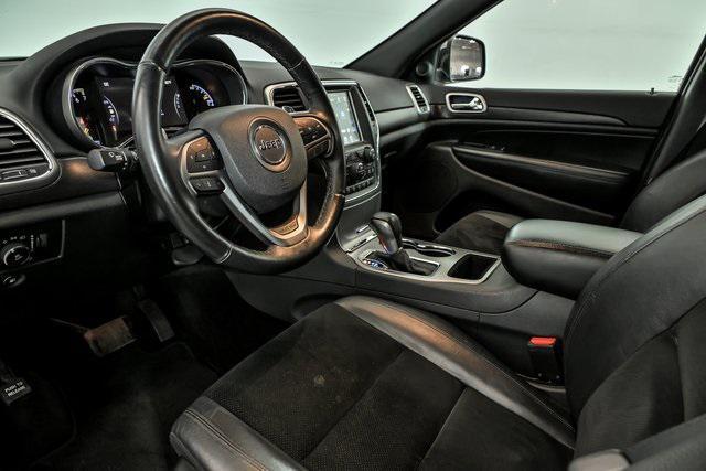 used 2017 Jeep Grand Cherokee car, priced at $17,490