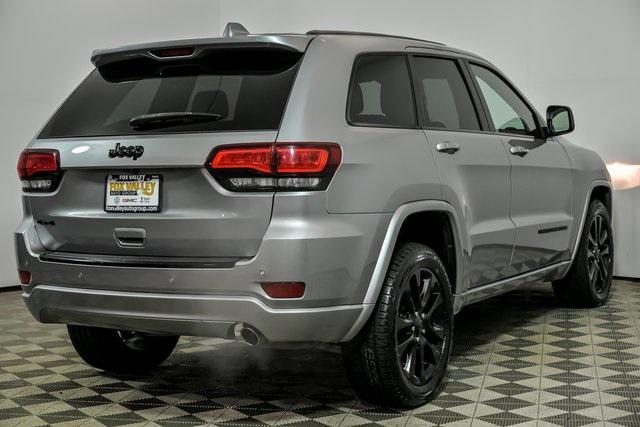 used 2017 Jeep Grand Cherokee car, priced at $17,490