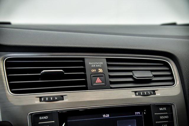 used 2015 Volkswagen Golf SportWagen car