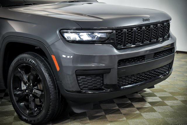 used 2022 Jeep Grand Cherokee L car, priced at $33,990