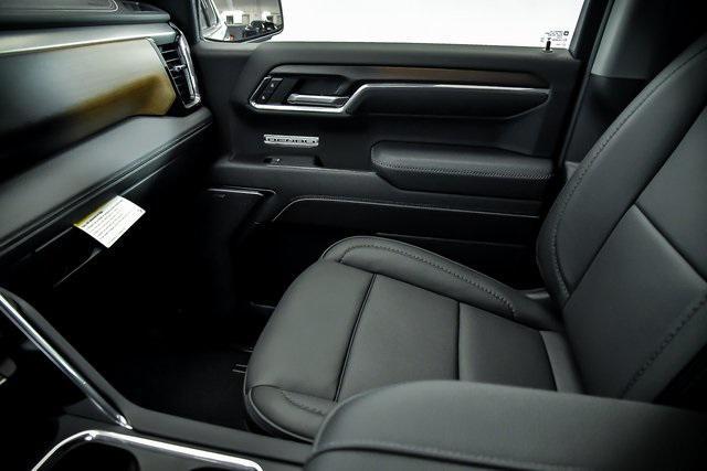 new 2025 GMC Sierra 1500 car, priced at $70,050
