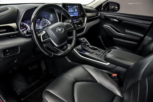 used 2022 Toyota Highlander car, priced at $36,690