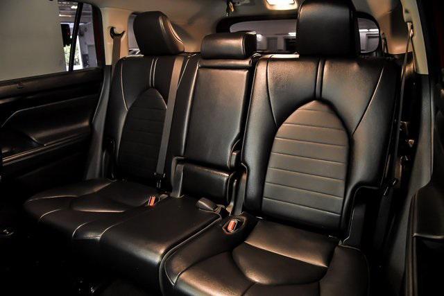 used 2022 Toyota Highlander car, priced at $36,690